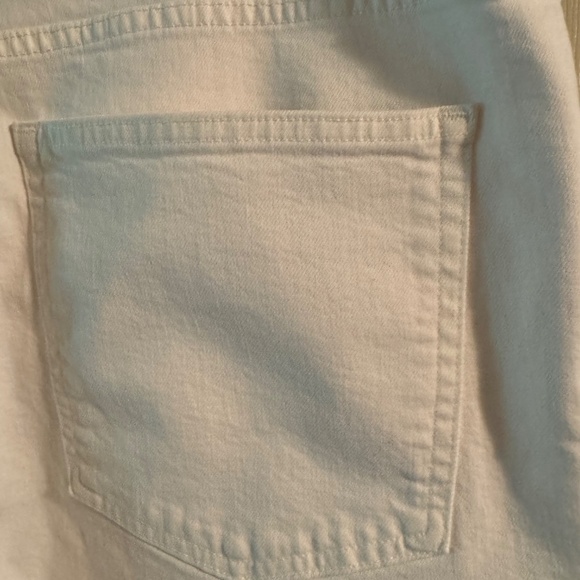 J Crew Slim Boyfriend White Denim Jeans-33 - Picture 3 of 10
